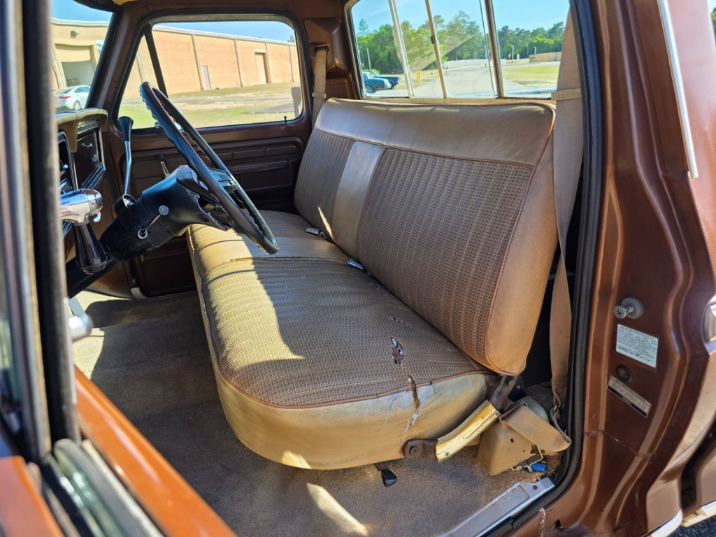 1976 Ford F-100 Image 23