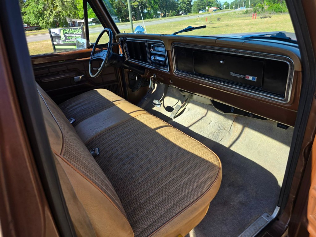 1976 Ford F-100 Image 28