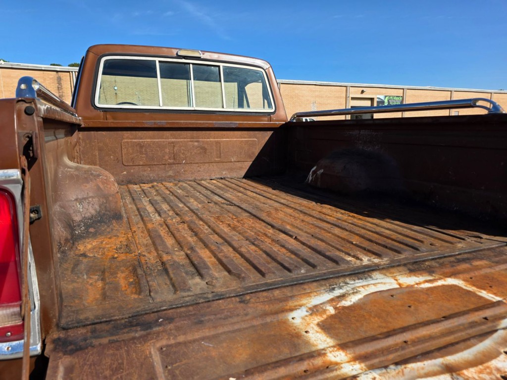 1976 Ford F-100 Image 46