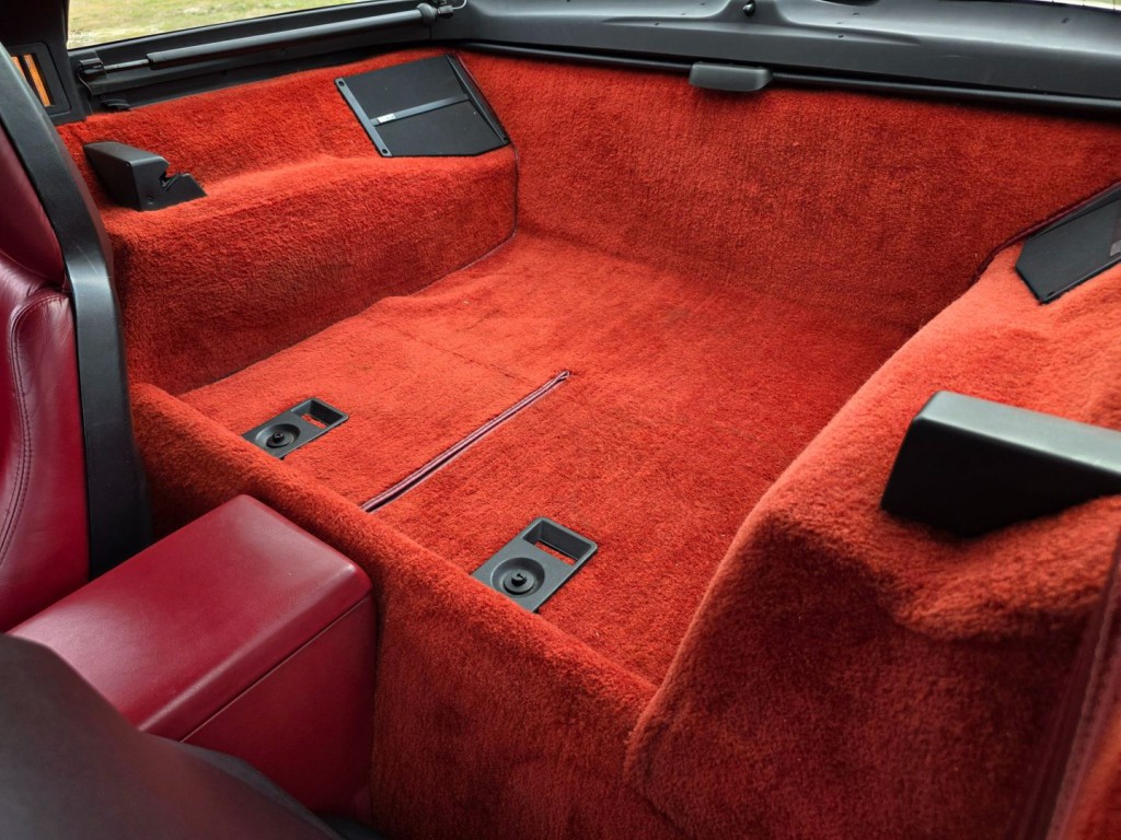 1985 Chevrolet Corvette Image 27