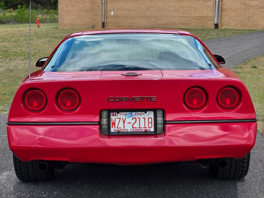 1985 Chevrolet Corvette Image 45