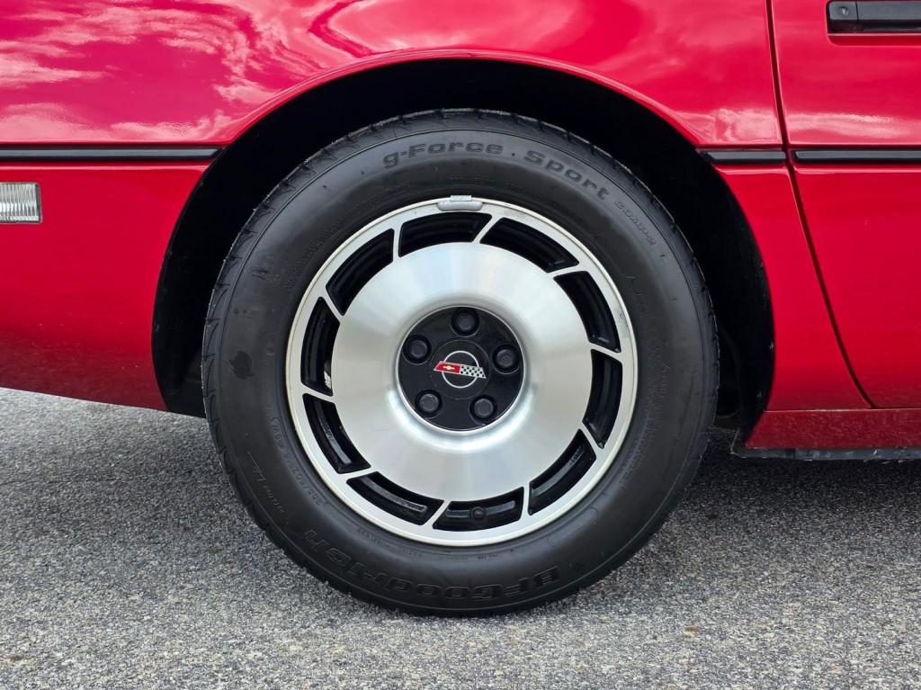 1985 Chevrolet Corvette Image 52
