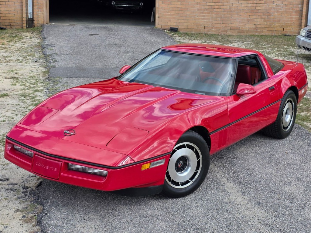 1985 Chevrolet Corvette Image 54