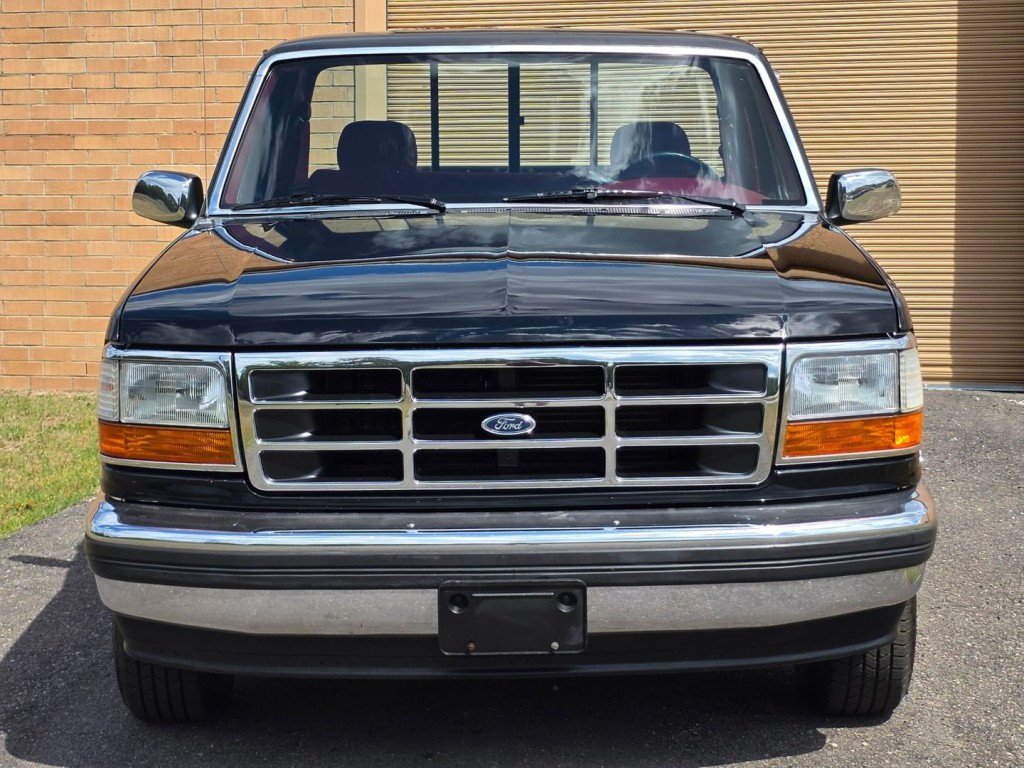 1994 Ford F-150 Image 3