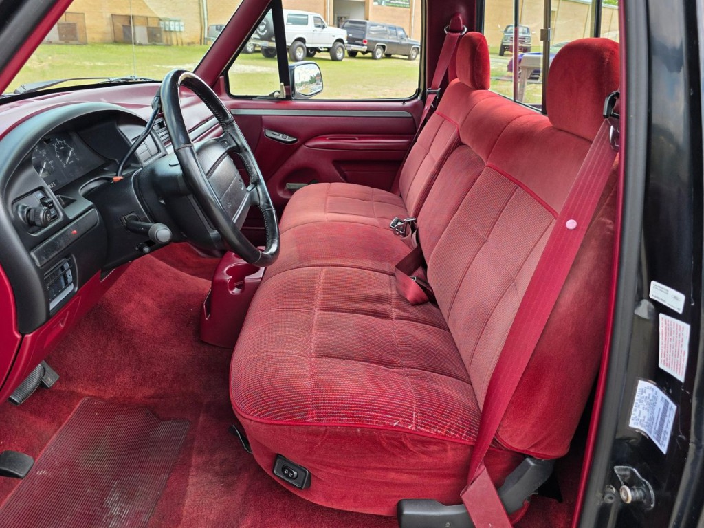 1994 Ford F-150 Image 15