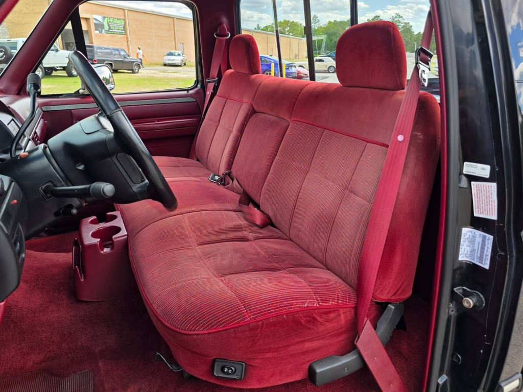 1994 Ford F-150 Image 25