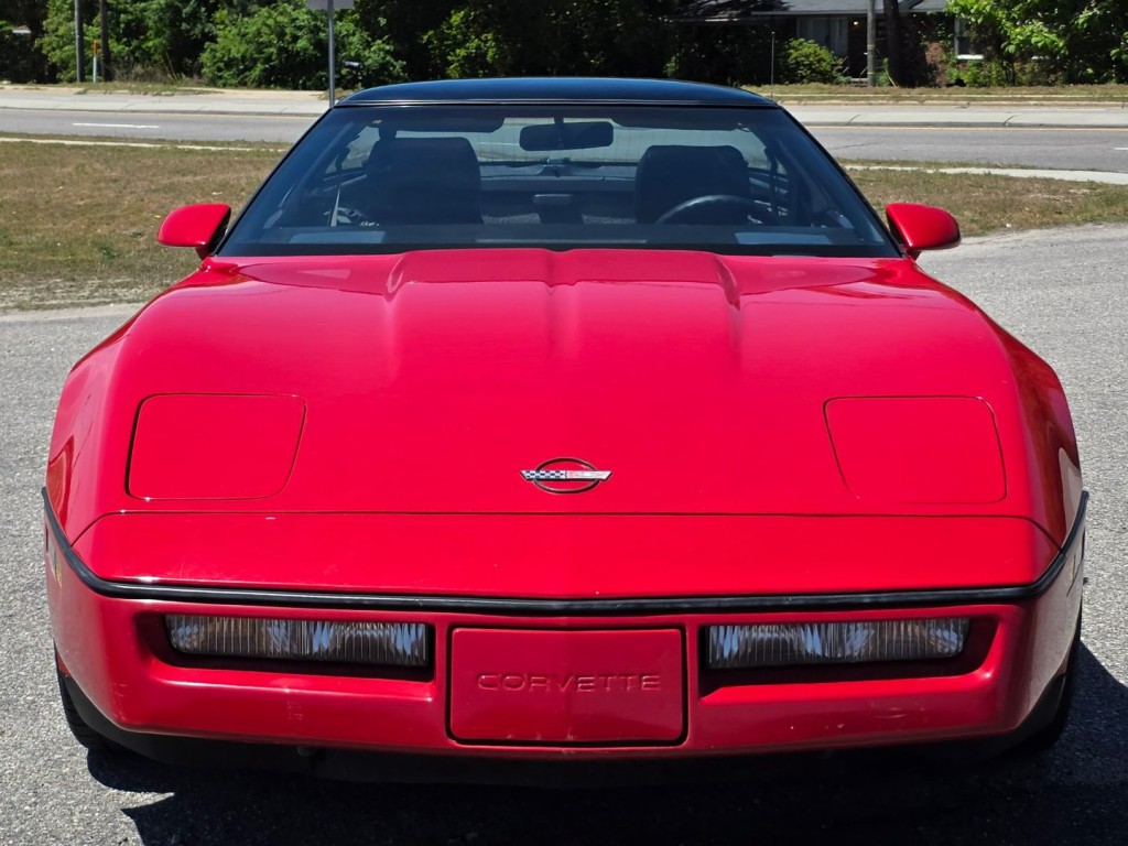1989 Chevrolet Corvette Image 3