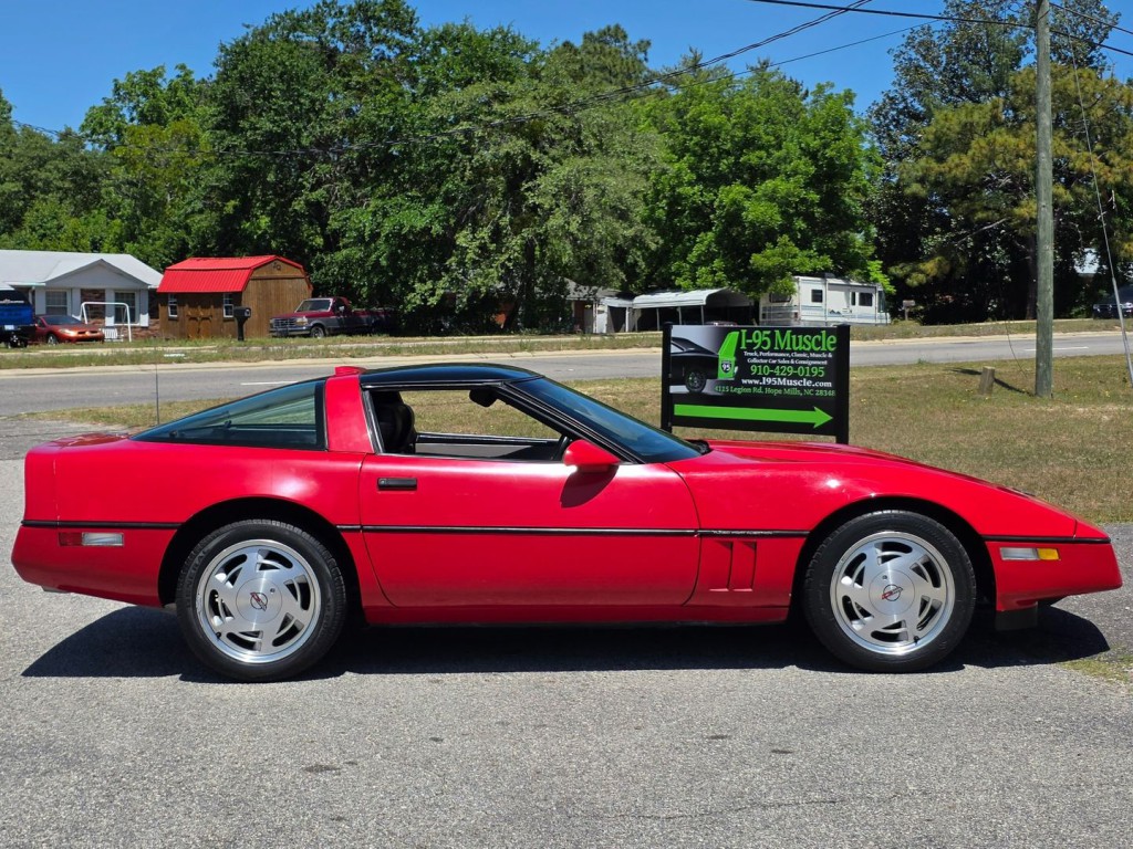 1989 Chevrolet Corvette Image 6