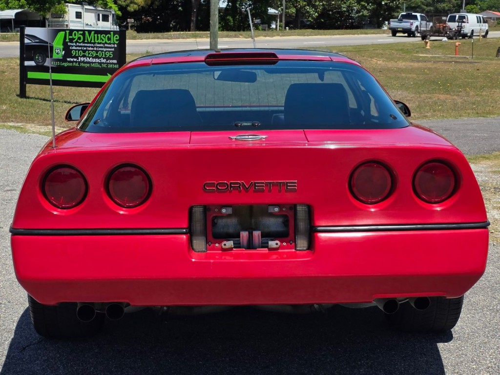 1989 Chevrolet Corvette Image 9