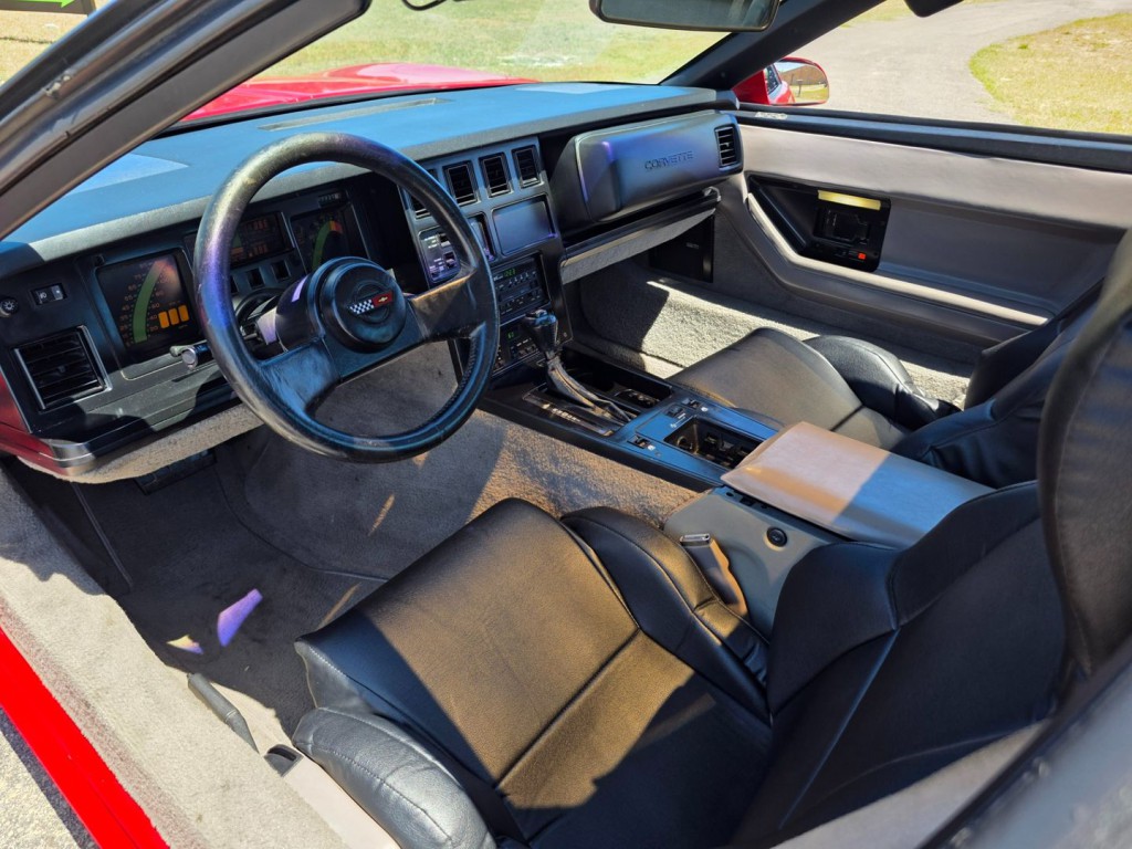 1989 Chevrolet Corvette Image 16