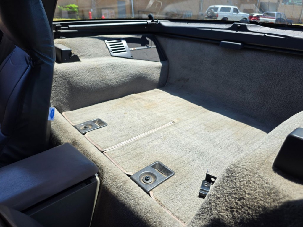 1989 Chevrolet Corvette Image 28