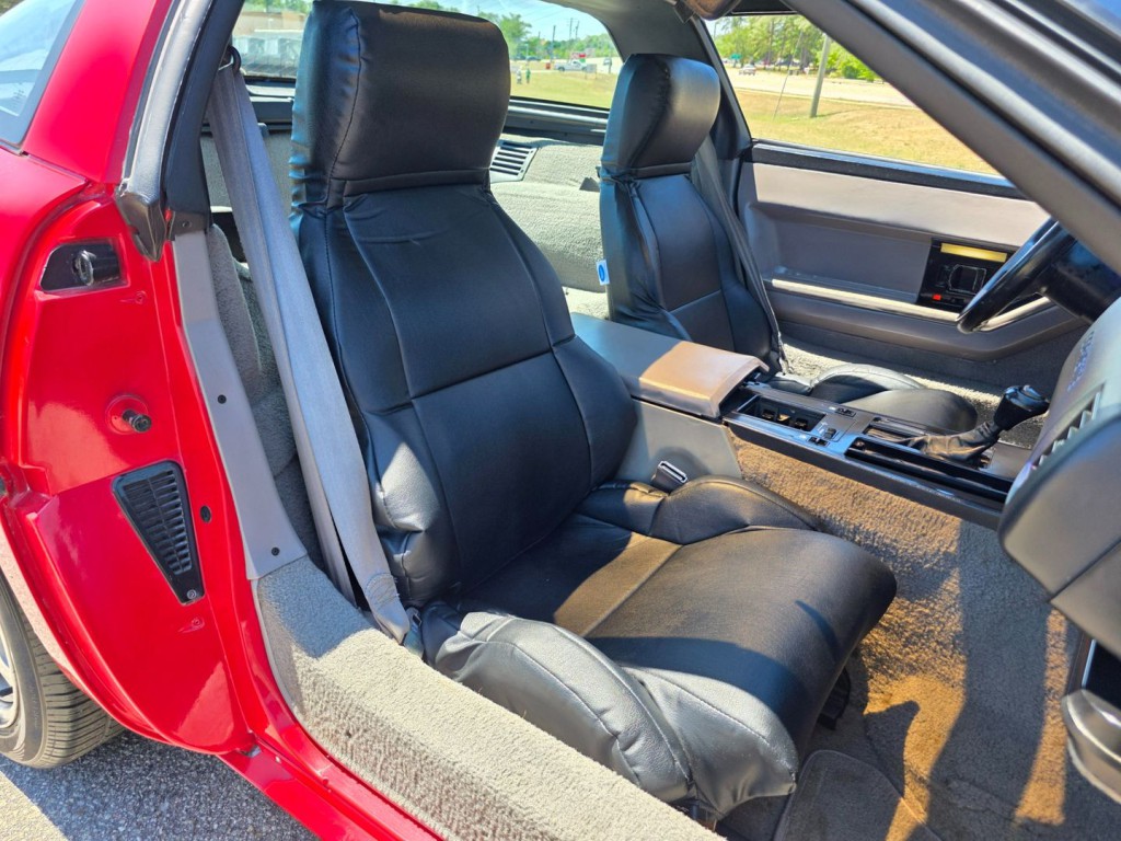 1989 Chevrolet Corvette Image 30