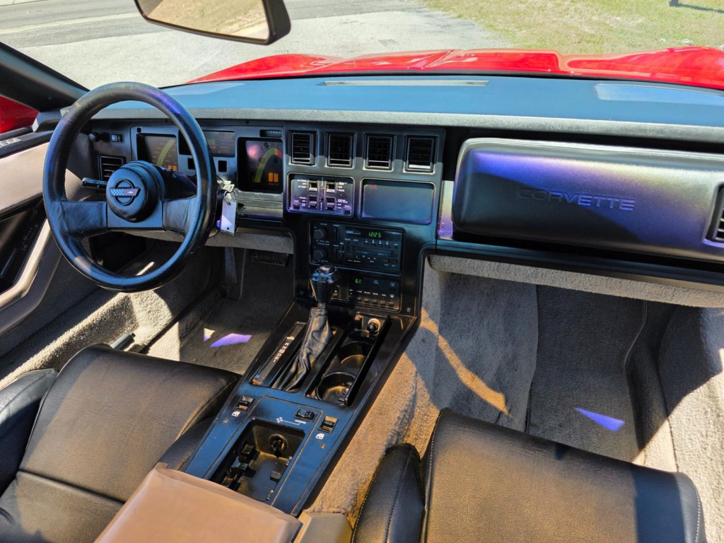 1989 Chevrolet Corvette Image 33