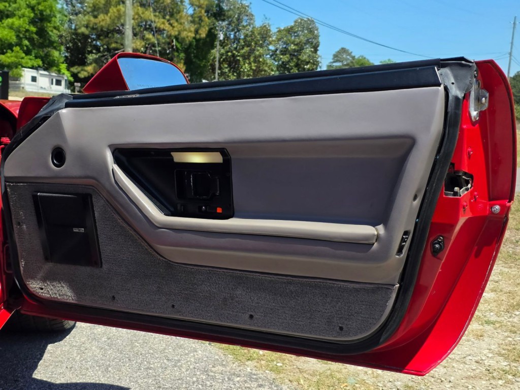 1989 Chevrolet Corvette Image 39