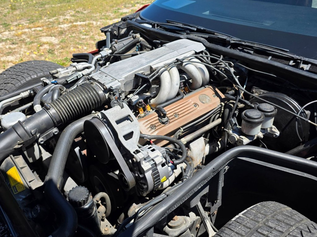 1989 Chevrolet Corvette Image 44