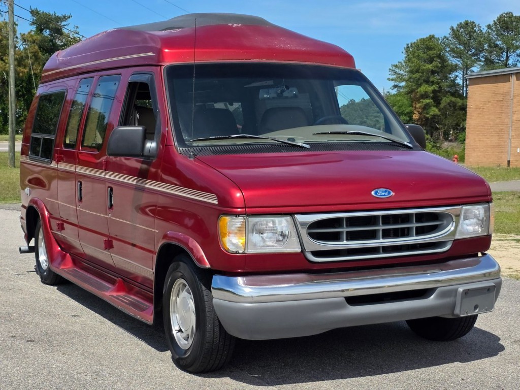 1997 Ford Econoline Image 4