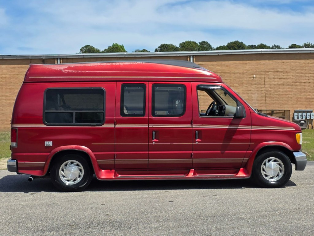 1997 Ford Econoline Image 6