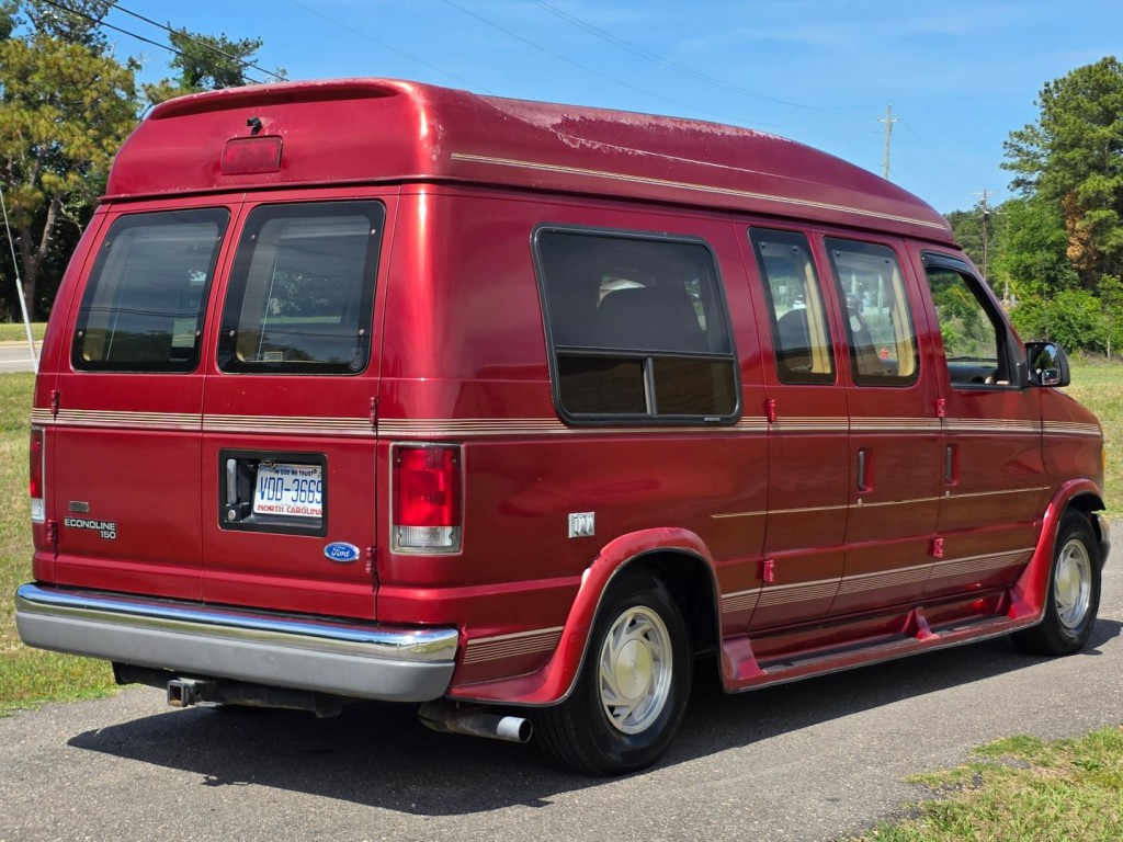 1997 Ford Econoline Image 7
