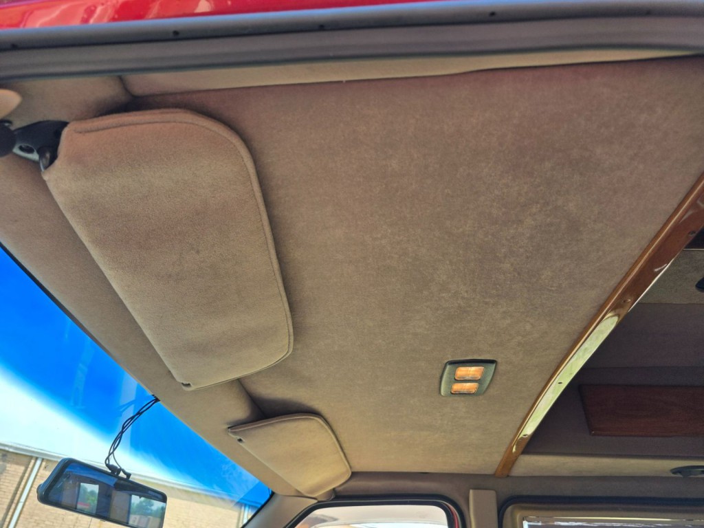 1997 Ford Econoline Image 37