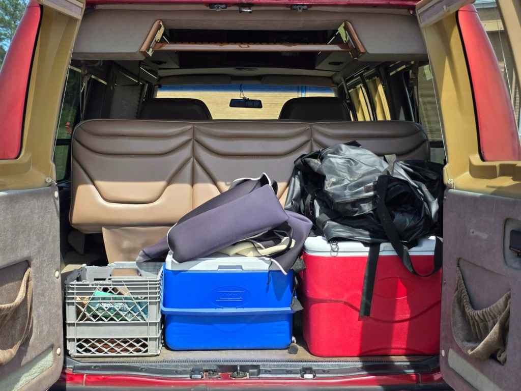 1997 Ford Econoline Image 52
