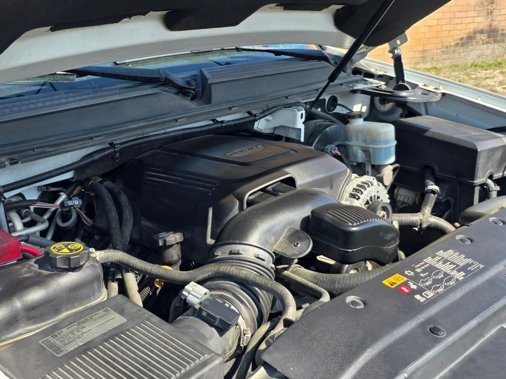 2013 Chevrolet Suburban Image 46