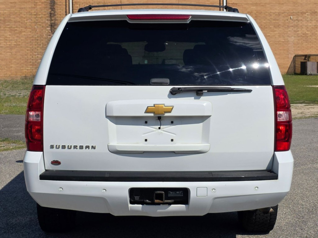 2013 Chevrolet Suburban Image 47
