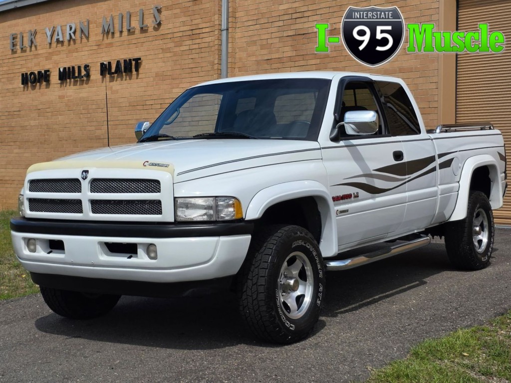 1997 Dodge Ram 1500 Image 1