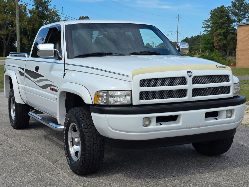 1997 Dodge Ram 1500 Image 4
