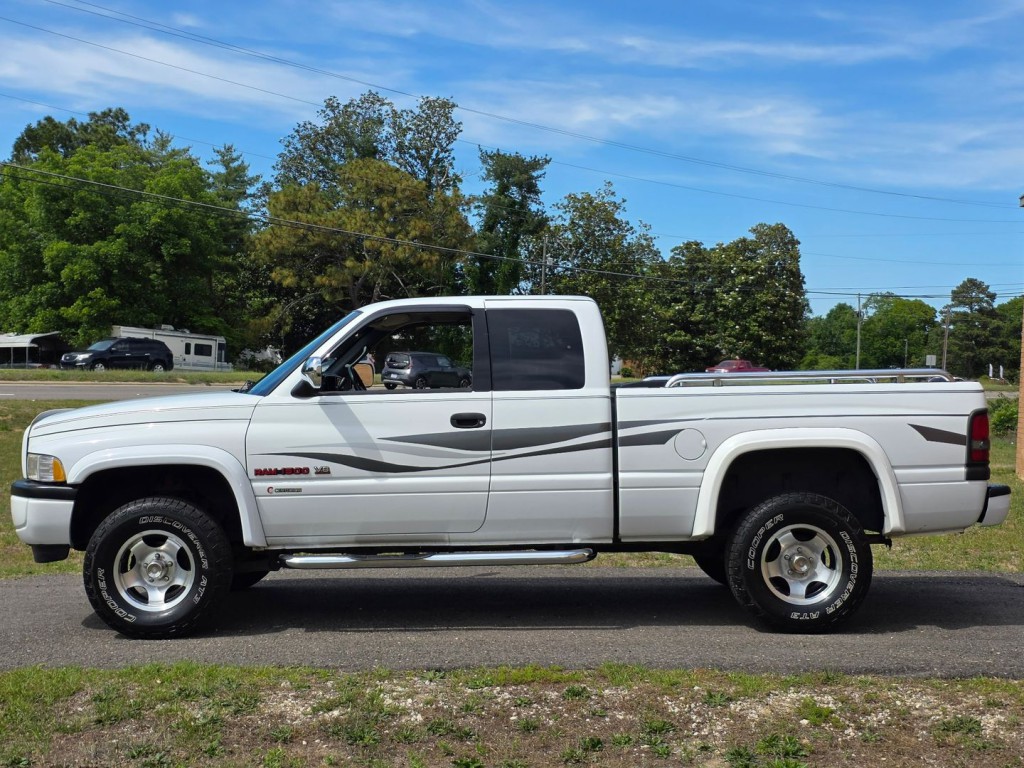 1997 Dodge Ram 1500 Image 12