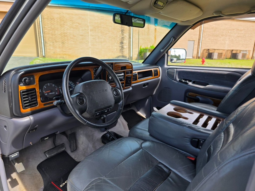 1997 Dodge Ram 1500 Image 16