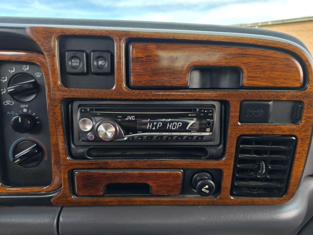 1997 Dodge Ram 1500 Image 20