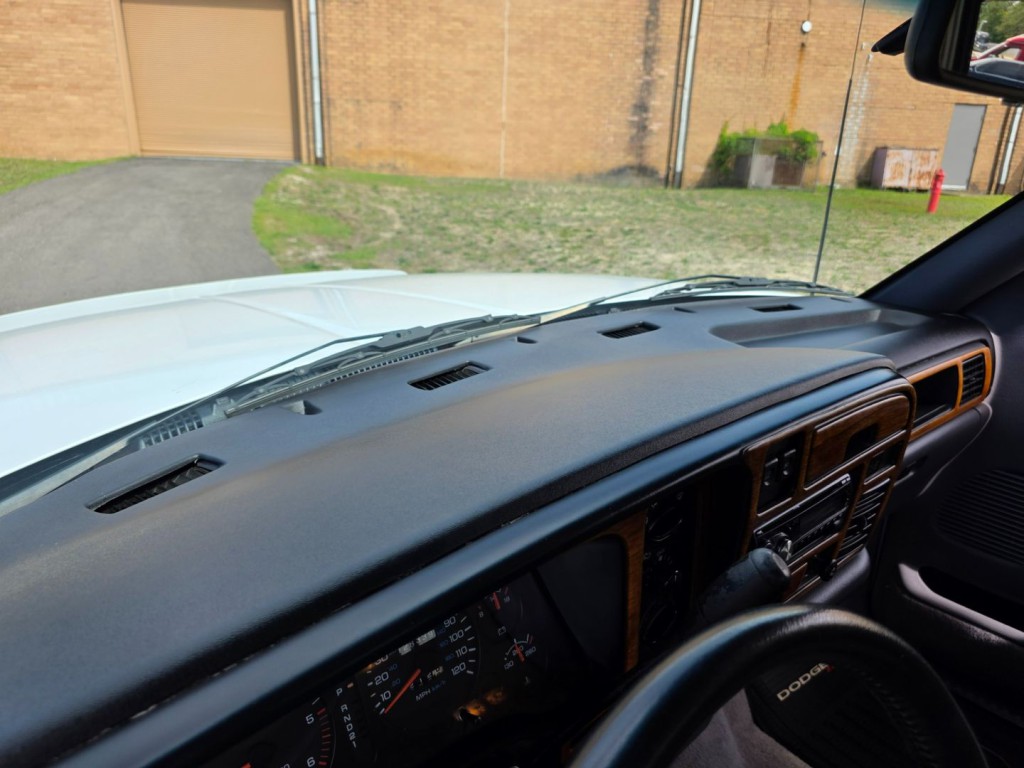 1997 Dodge Ram 1500 Image 35