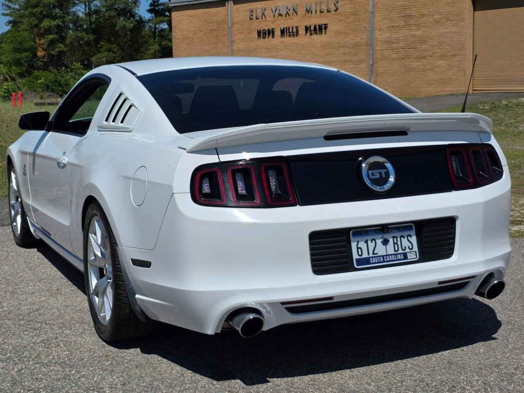 2014 Ford Mustang Image 10