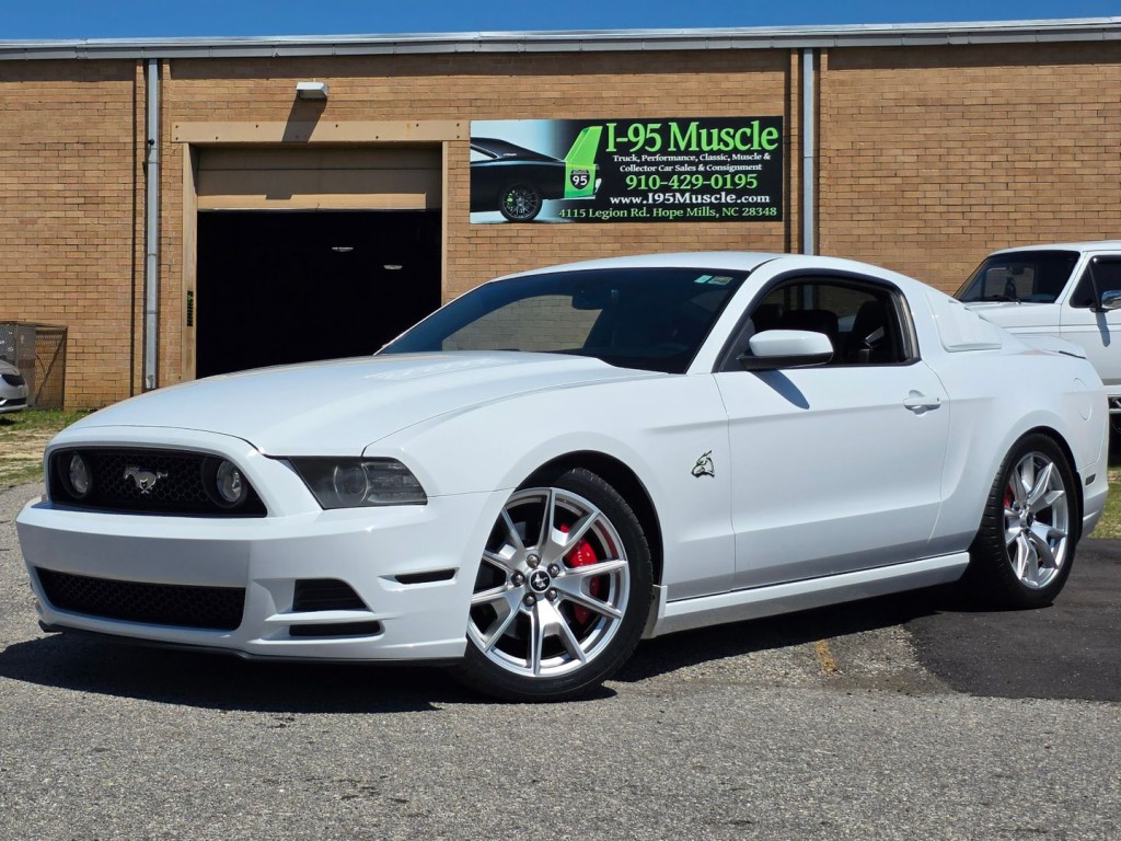 2014 Ford Mustang Image 13