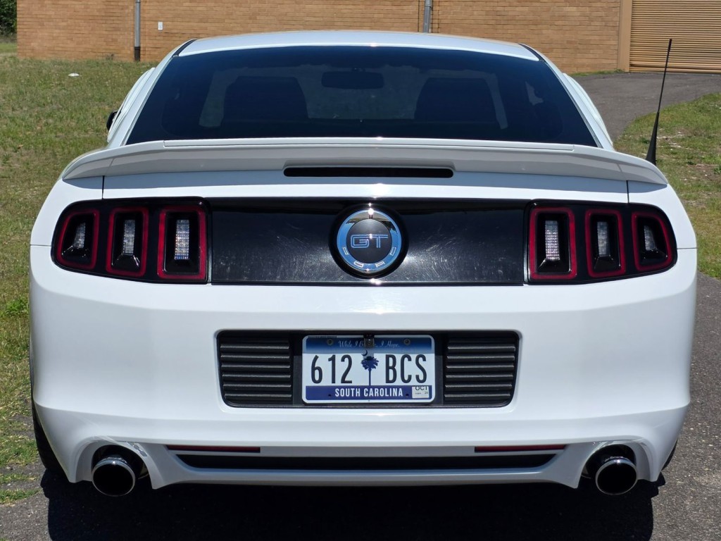 2014 Ford Mustang Image 45