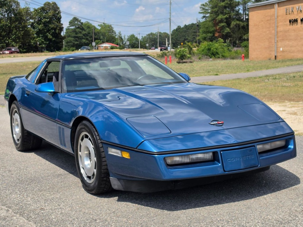 1987 Chevrolet Corvette Image 4