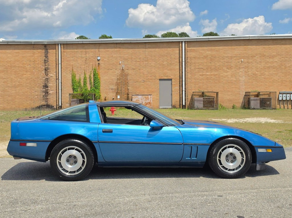 1987 Chevrolet Corvette Image 6