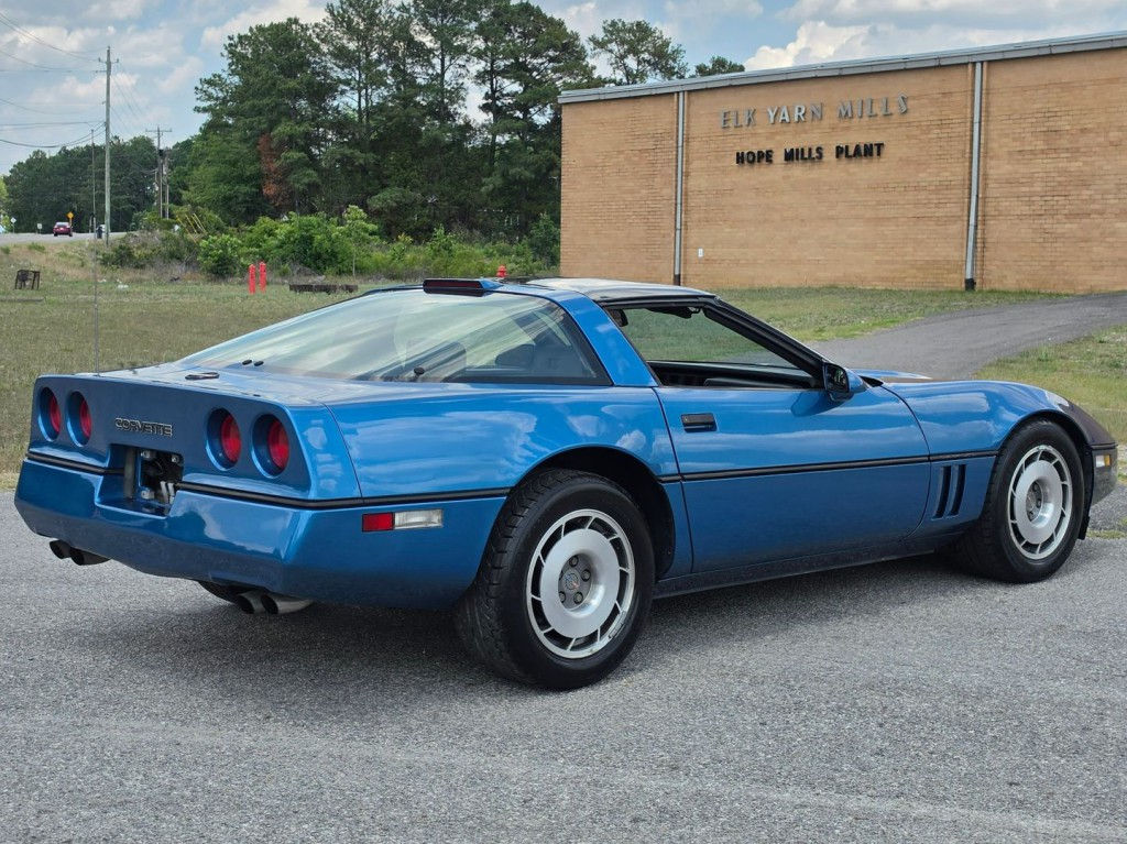 1987 Chevrolet Corvette Image 7