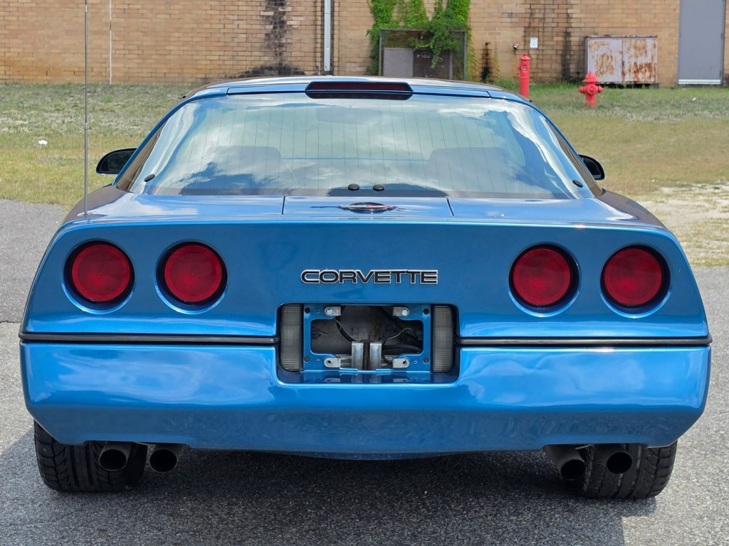 1987 Chevrolet Corvette Image 9