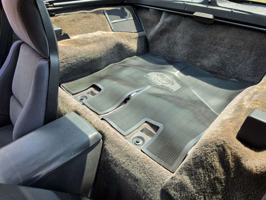 1987 Chevrolet Corvette Image 28