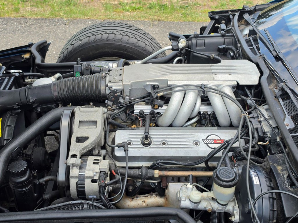1987 Chevrolet Corvette Image 42