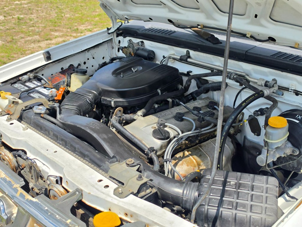 1999 Nissan Frontier Image 37