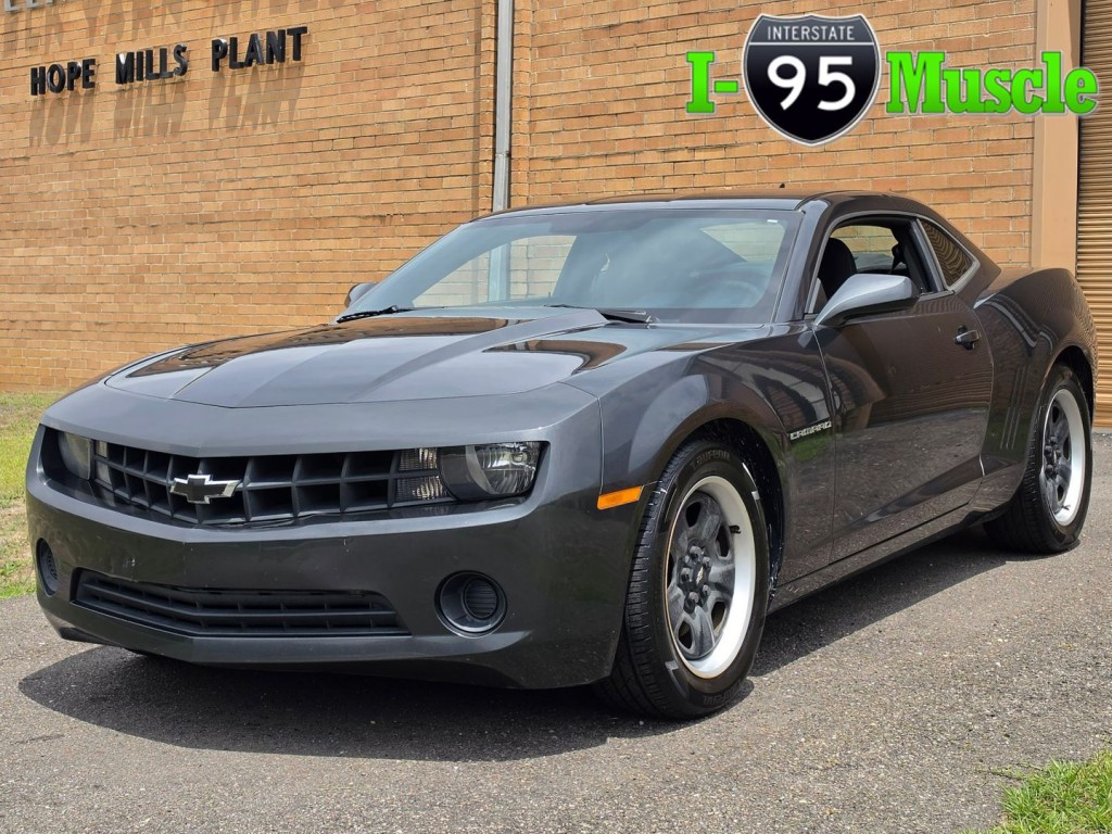 2013 Chevrolet Camaro Image 1