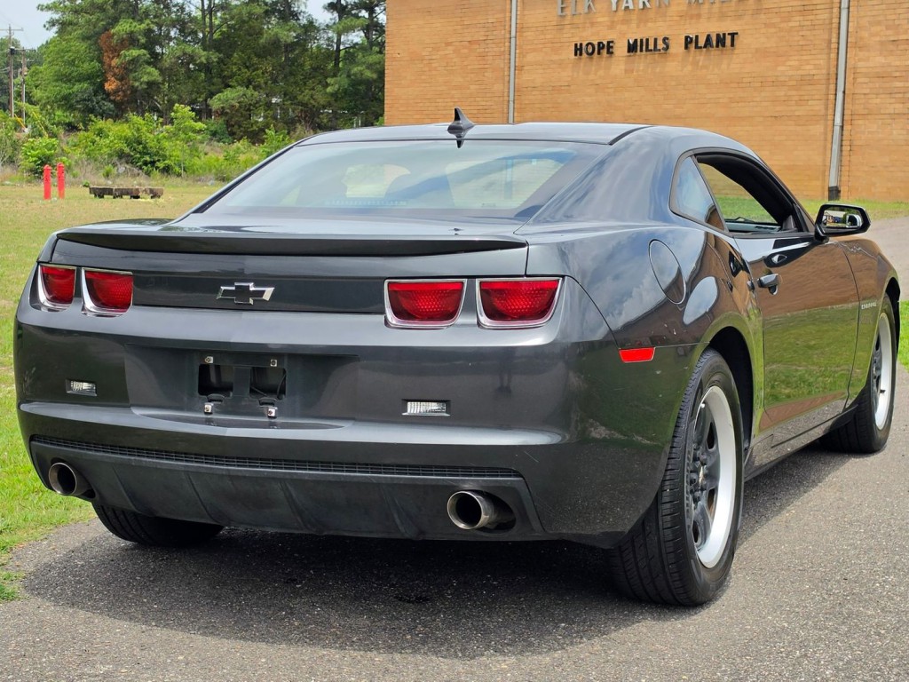 2013 Chevrolet Camaro Image 8