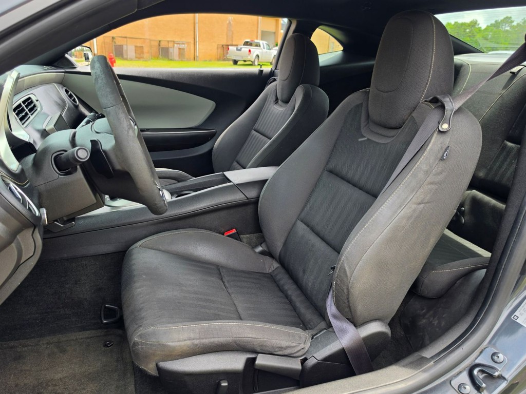 2013 Chevrolet Camaro Image 25