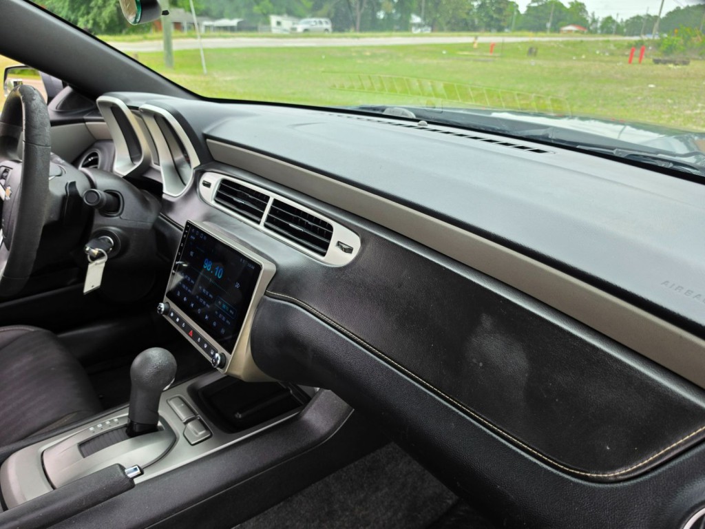 2013 Chevrolet Camaro Image 32