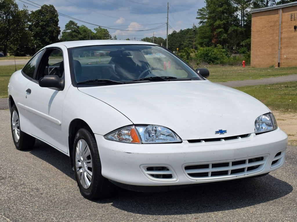 2002 Chevrolet Cavalier Image 4