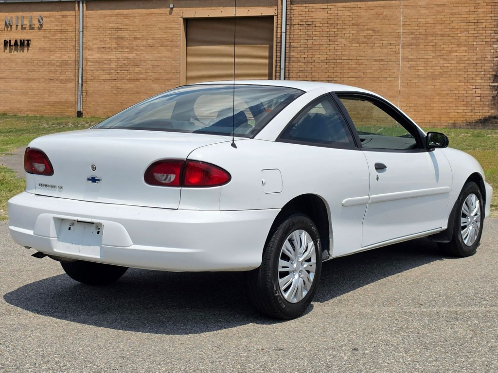 2002 Chevrolet Cavalier Image 7