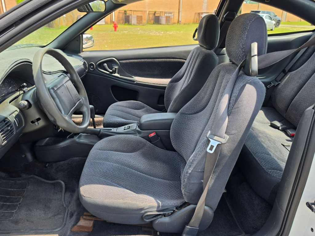 2002 Chevrolet Cavalier Image 15