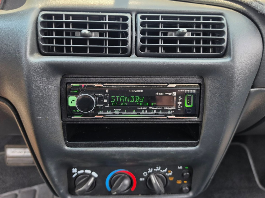 2002 Chevrolet Cavalier Image 19